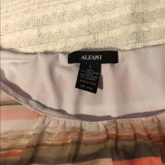 Spring/Summer Shirt - Picture 2 of 3